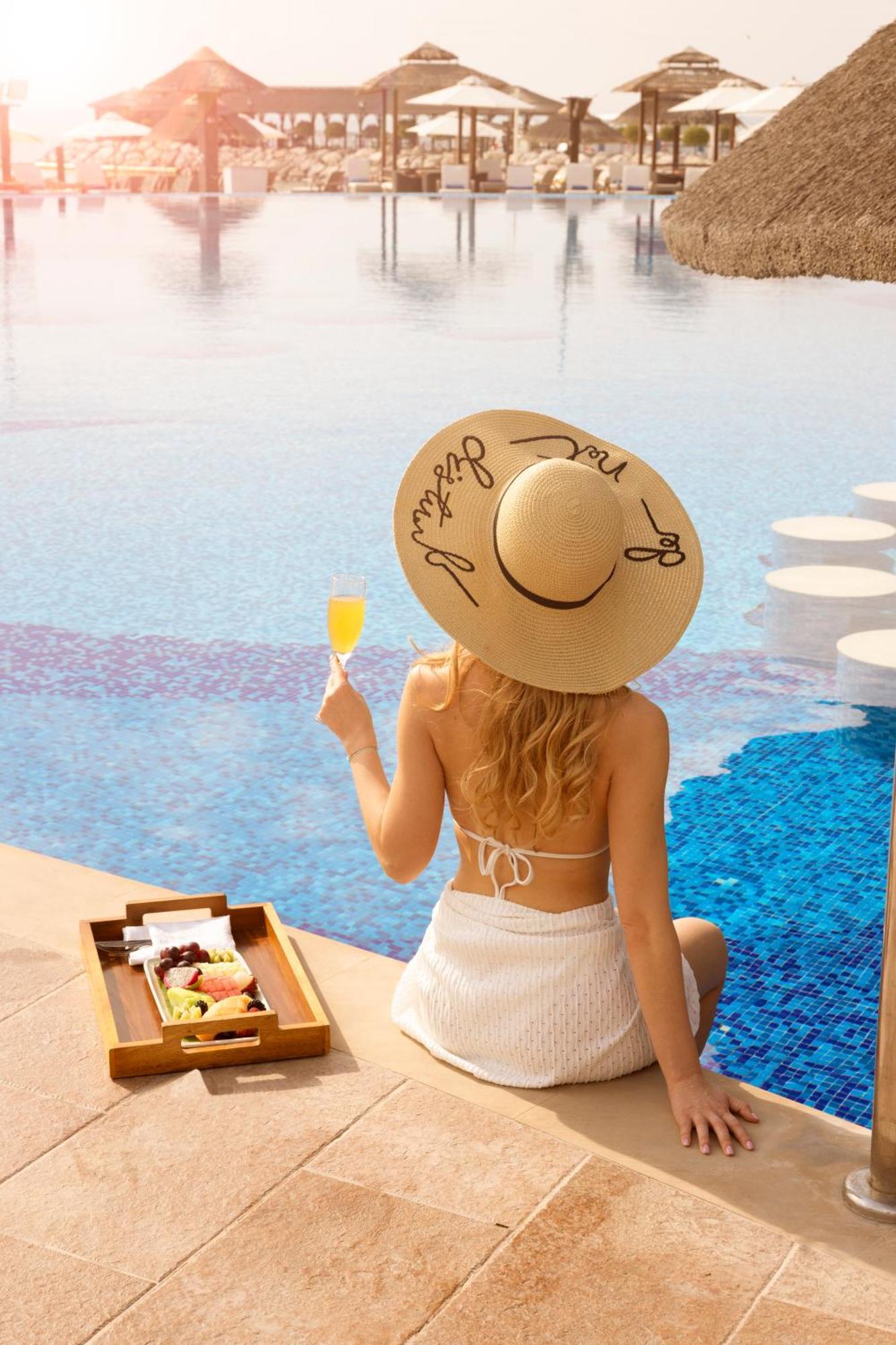 Al Maya Island & Pousada *